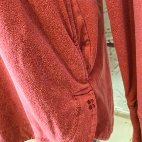 Sweaty Betty Cozy Red Hoodie Raspberry Color Long Sleeve Sweatshirt Size: Large - Picture 4 of 11